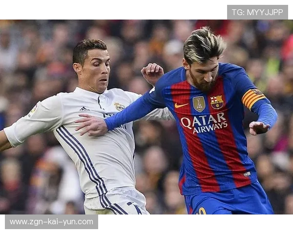 皇马凭借连续横移逐渐掌握控场，提升比赛控制力