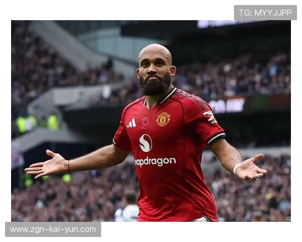 曼联全员备战热刺，年轻力量成为战术核心